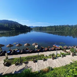 https://gostisce-jezero.hotels-in-ljubljana.com