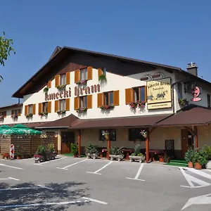 https://penzion-kmecki-hram.hotels-in-ljubljana.com